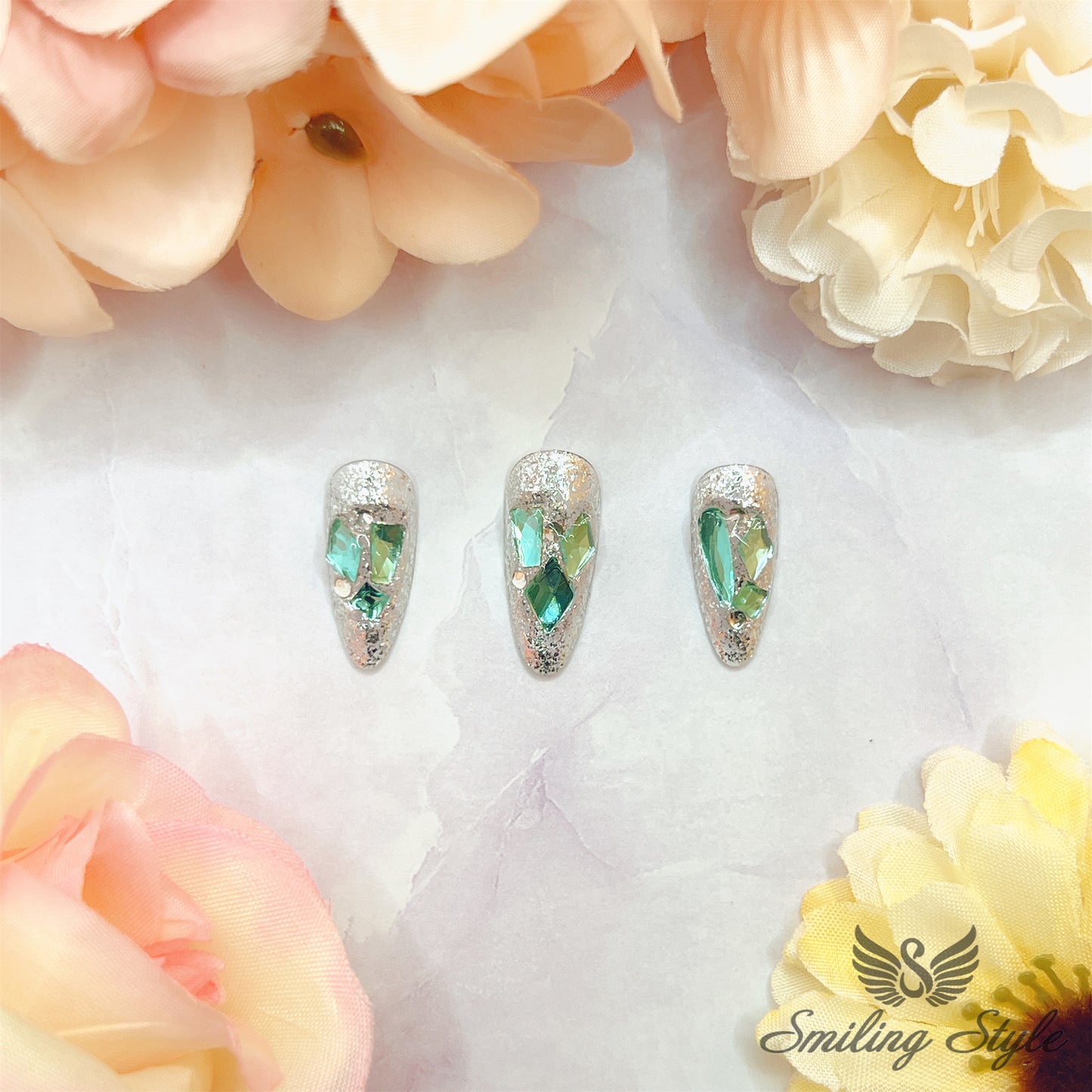 The Legend of Sea Press On Nails by SMILINGSTYLE | Luxury Fake Nails | Reusable Nails | Handmade Nails