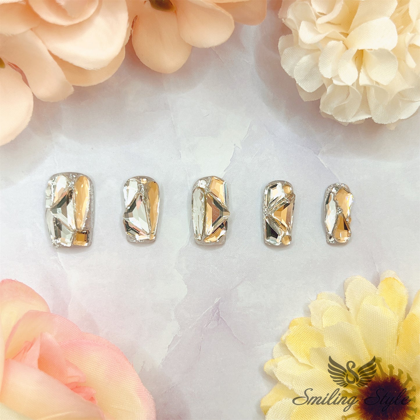 Silver Meteor Shower Press On Nails by SMILINGSTYLE | Luxury Fake Nails | Reusable Nails | Handmade Nails