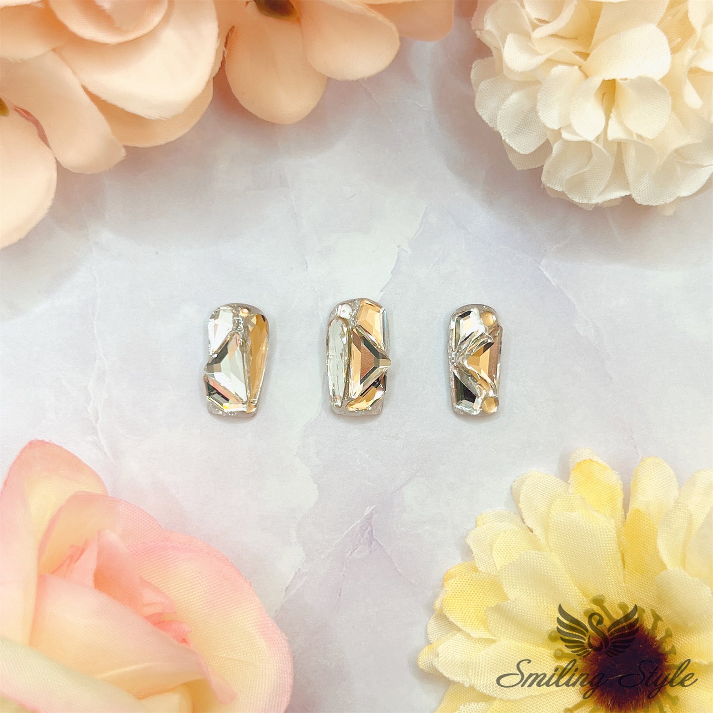 Silver Meteor Shower Press On Nails by SMILINGSTYLE | Luxury Fake Nails | Reusable Nails | Handmade Nails