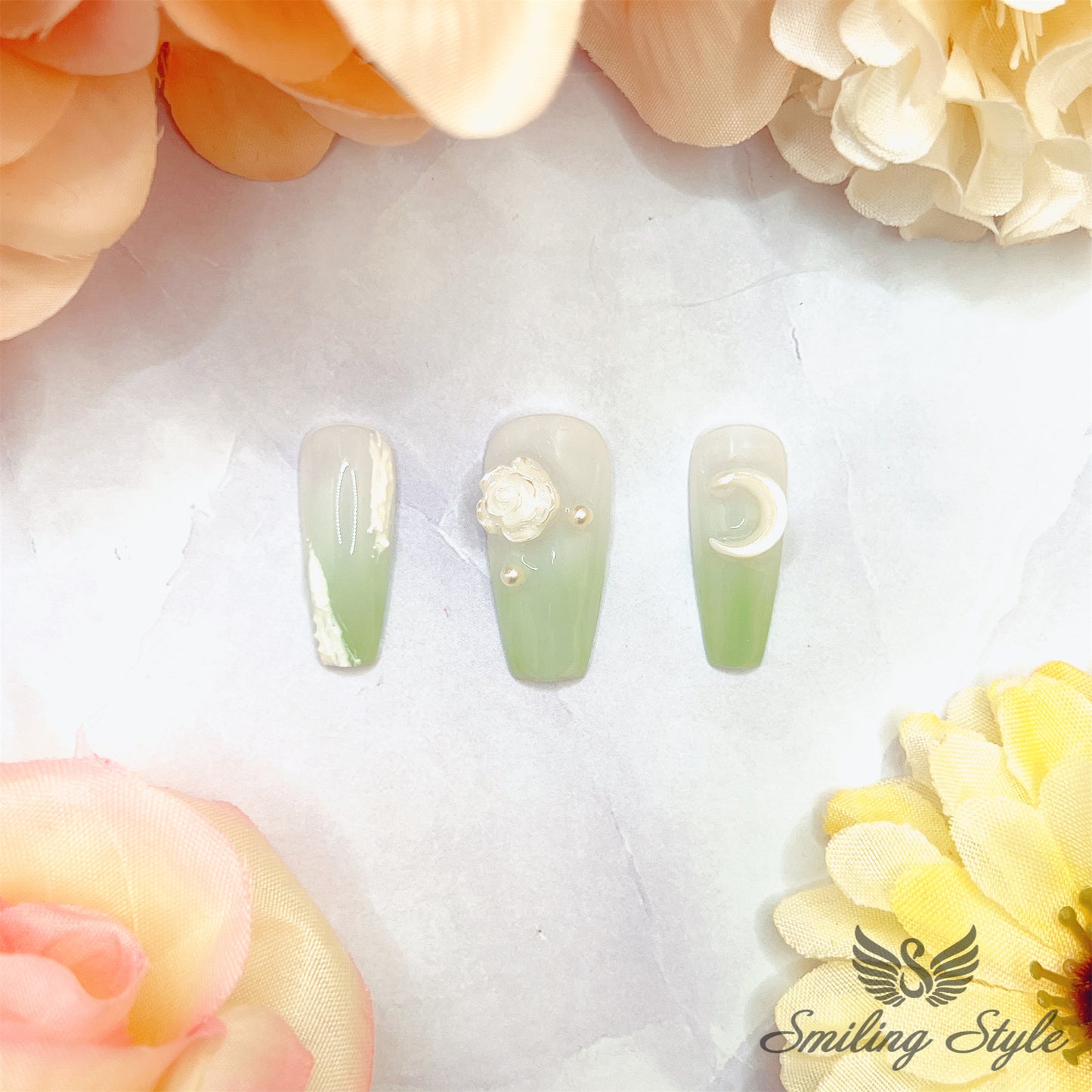 Gradient Moon Green Press On Nails by SMILINGSTYLE | Luxury Fake Nails | Reusable Nails | Handmade Nails