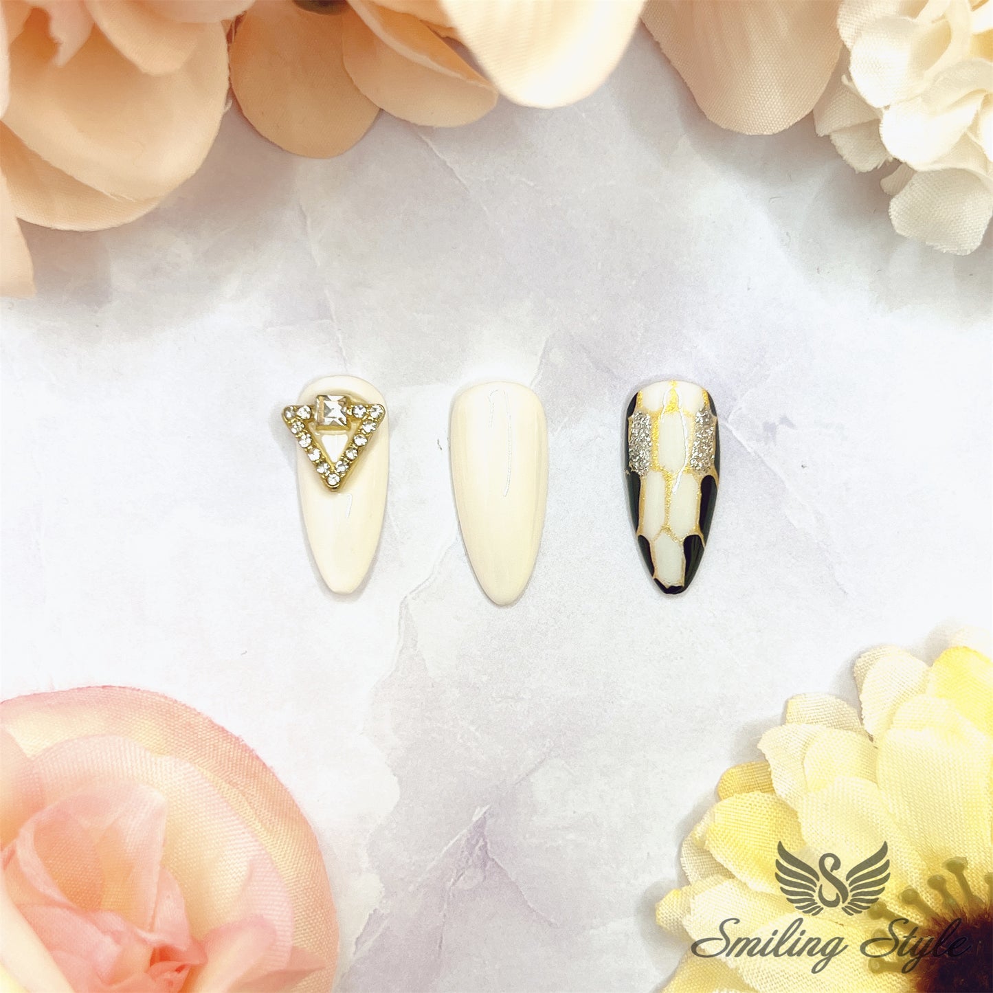 Snake Gills Press On Nails by SMILINGSTYLE | Luxury Fake Nails | Reusable Nails | Handmade Nails