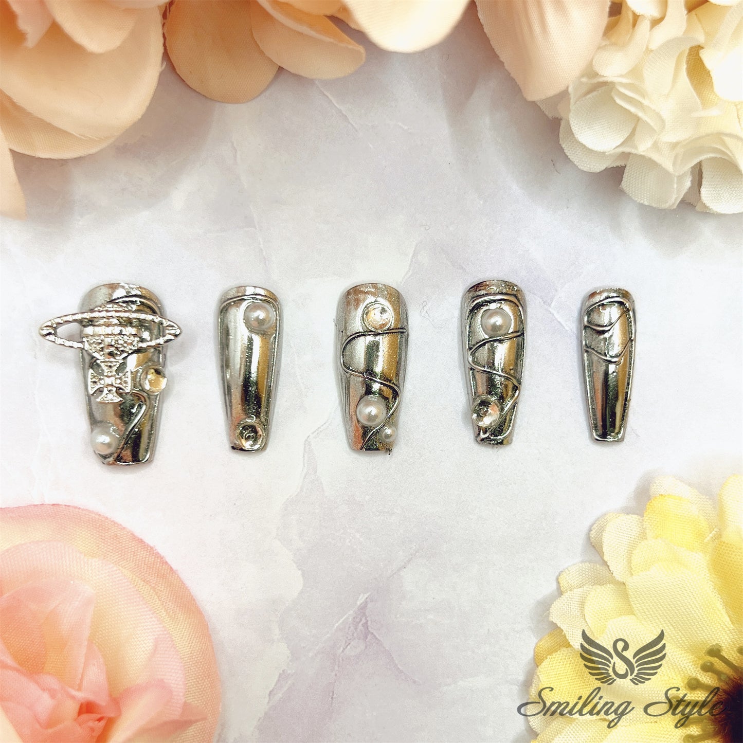 Western Queen Planet Press On Nails by SMILINGSTYLE | Luxury Fake Nails | Reusable Nails | Handmade Nails