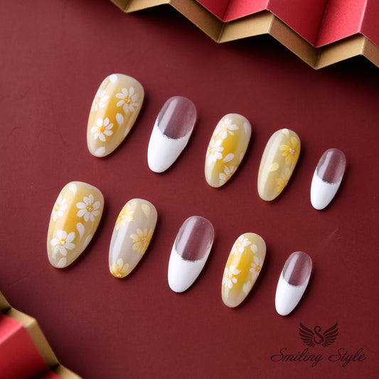 Sunshine Child's Memorys Press On Nails by SMILINGSTYLE | Luxury Fake Nails | Reusable Nails | Handmade Nails