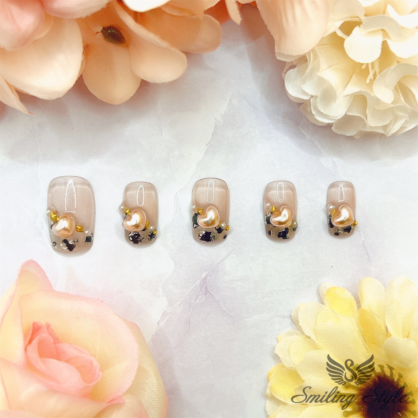 Gentle Little Cow Girl Press On Nails by SMILINGSTYLE | Luxury Fake Nails | Reusable Nails | Handmade Nails