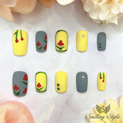 Little Pigment Flowers Press On Nails by SMILINGSTYLE | Luxury Fake Nails | Reusable Nails | Handmade Nails