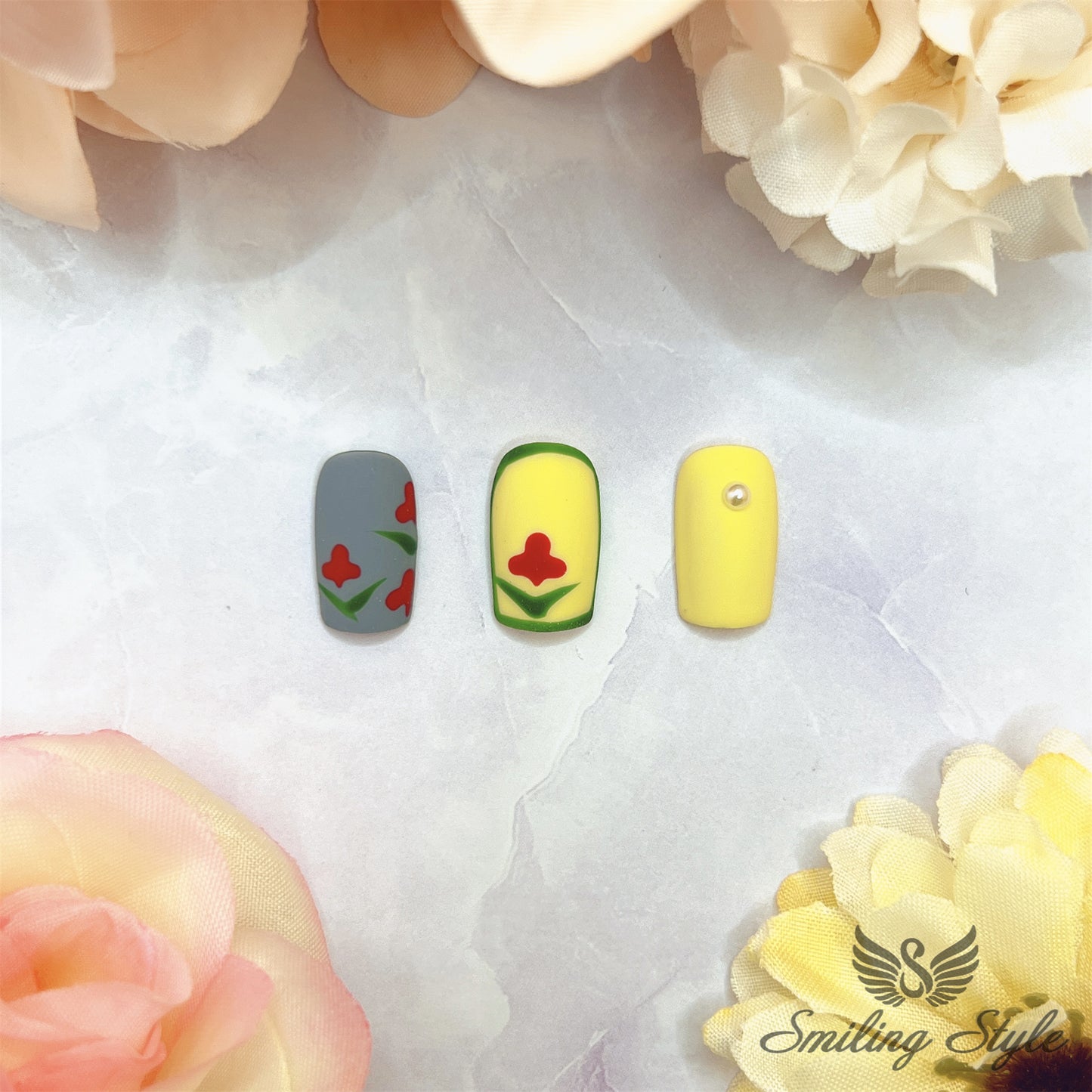 Little Pigment Flowers Press On Nails by SMILINGSTYLE | Luxury Fake Nails | Reusable Nails | Handmade Nails