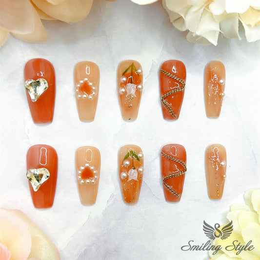 Heart Chain Tulips Press On Nails by SMILINGSTYLE | Luxury Fake Nails | Reusable Nails | Handmade Nails