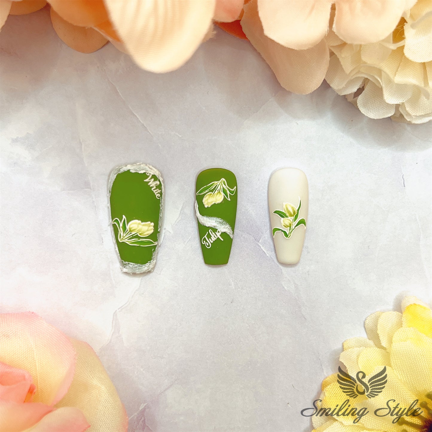 Green and White Tulips Press On Nails by SMILINGSTYLE | Luxury Fake Nails | Reusable Nails | Handmade Nails