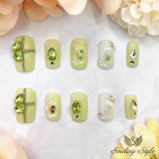 Green Tear Diamond Press On Nails by SMILINGSTYLE | Luxury Fake Nails | Reusable Nails | Handmade Nails