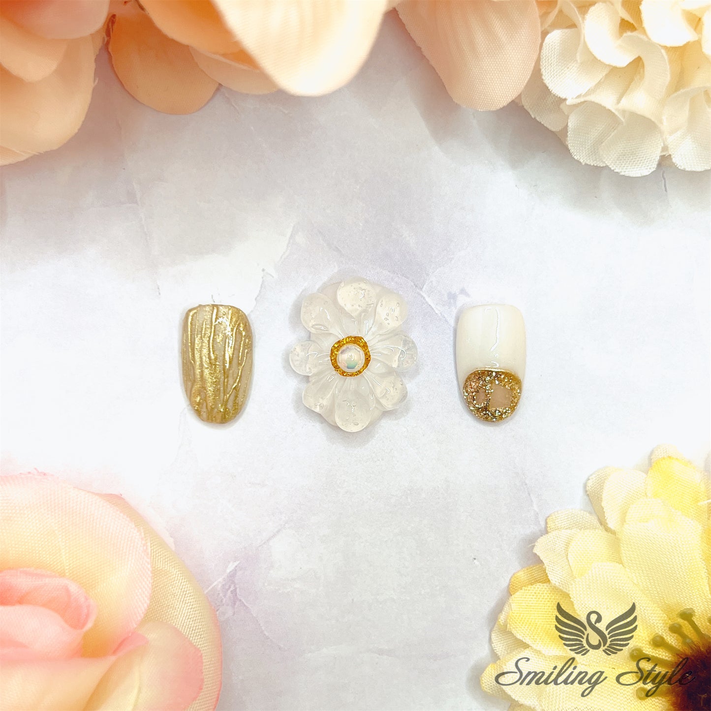 Eupone Daisy Flower Press On Nails by SMILINGSTYLE | Luxury Fake Nails | Reusable Nails | Handmade Nails