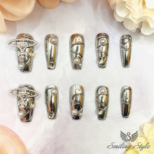 Western Queen Planet Press On Nails by SMILINGSTYLE | Luxury Fake Nails | Reusable Nails | Handmade Nails