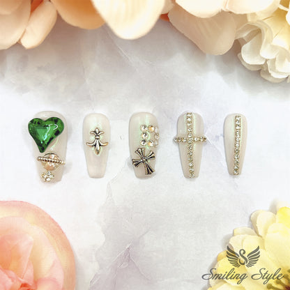 Green Malachite Heart Chain Press On Nails by SMILINGSTYLE | Luxury Fake Nails | Reusable Nails | Handmade Nails