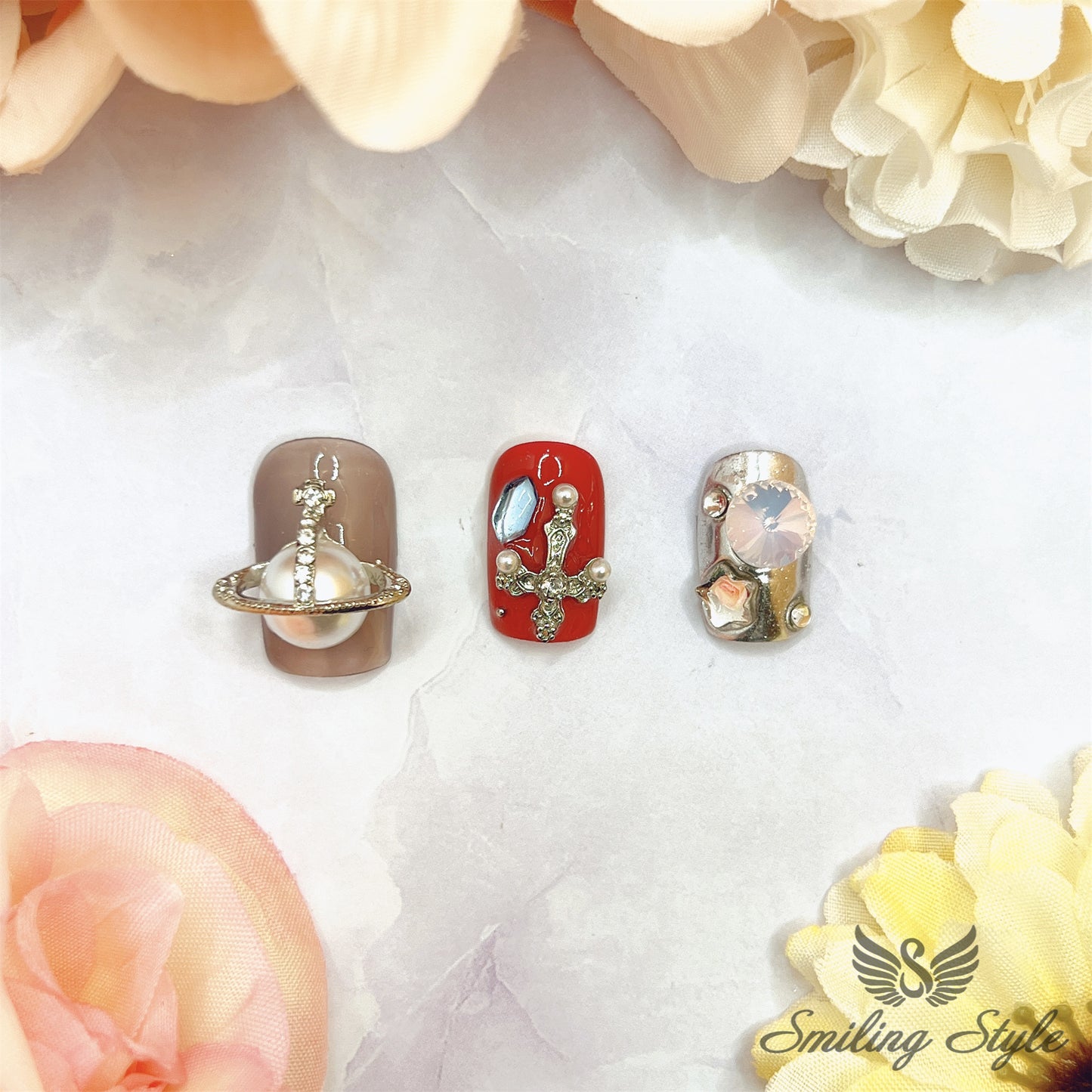 Western Queen's Mother Press On Nails by SMILINGSTYLE | Luxury Fake Nails | Reusable Nails | Handmade Nails